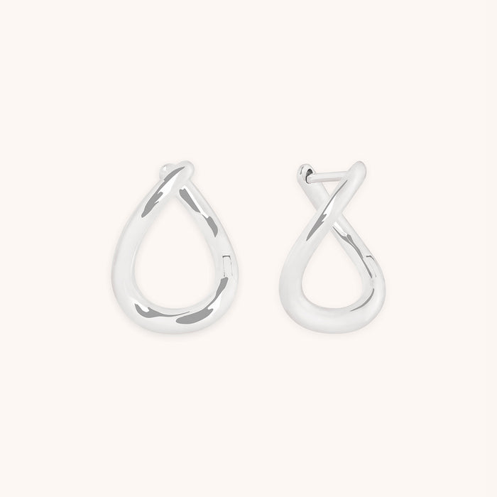 Molten Hoops in Solid White Gold-Astrid &amp; Miyu