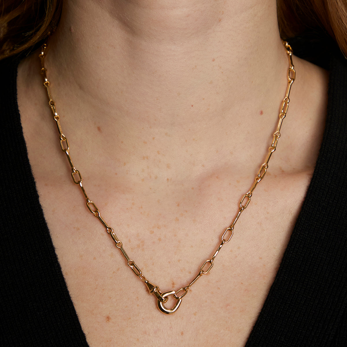 Hardware Chain Necklace in Gold-Astrid &amp; Miyu