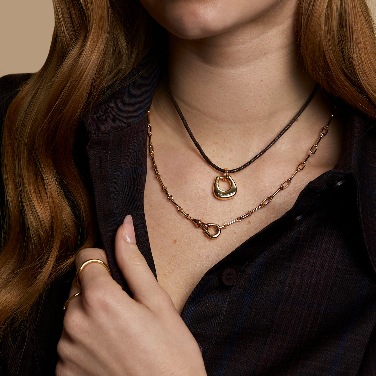 Hardware Pendant Cord Necklace in Gold-Astrid &amp; Miyu
