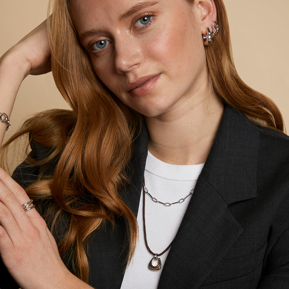 Hardware Pendant Cord Necklace in Silver-Astrid &amp; Miyu
