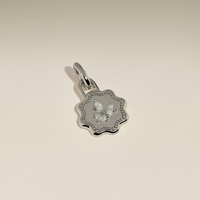 Scalloped Coin Clip Charm in Silver-Astrid &amp; Miyu