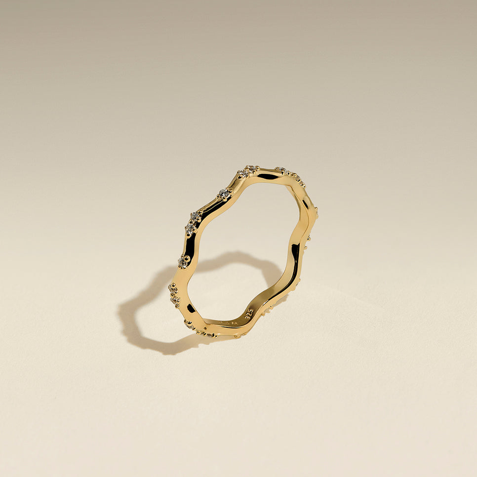 Scalloped Crystal Band Ring in Gold-Astrid &amp; Miyu