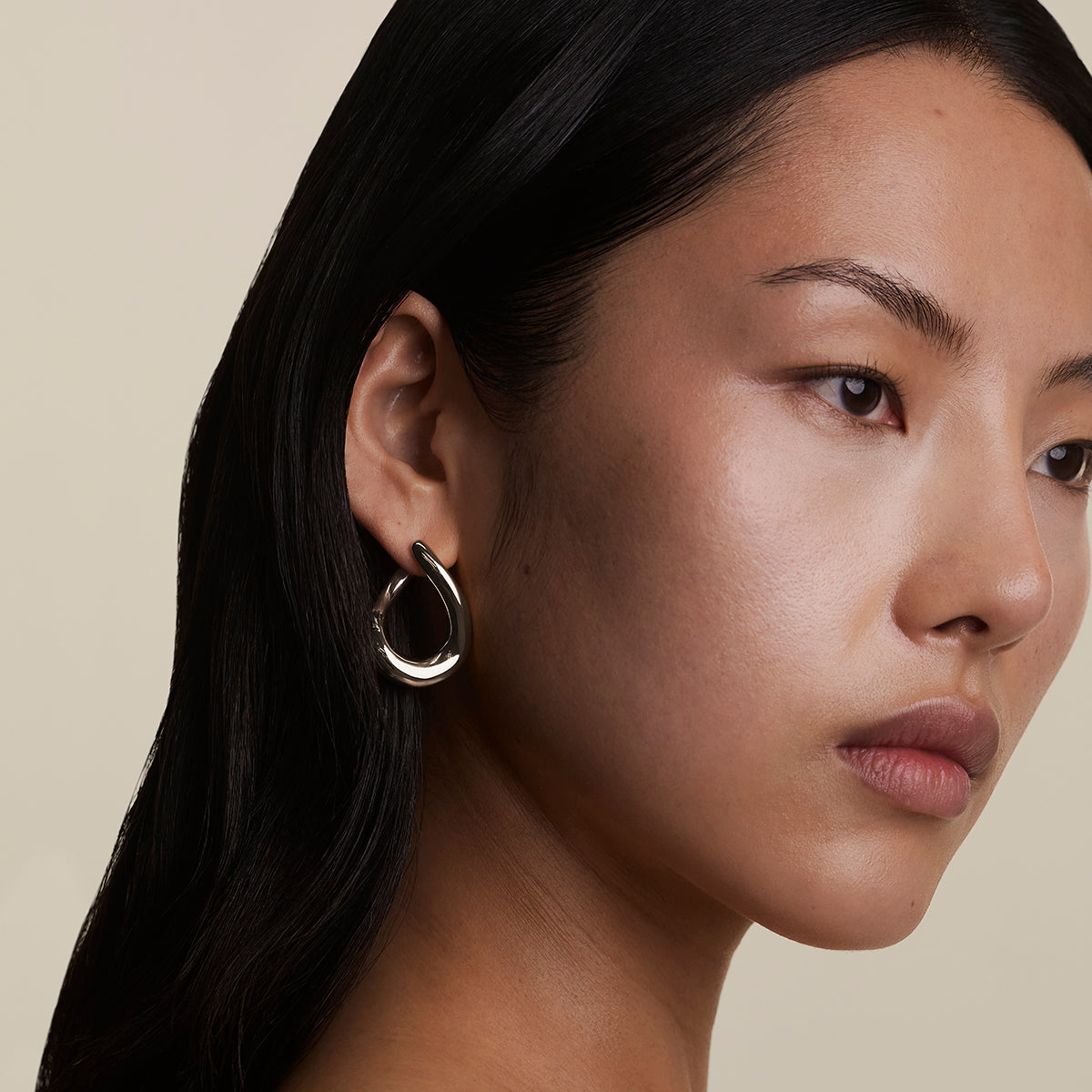 Molten XL Hoops in Silver-Astrid &amp; Miyu