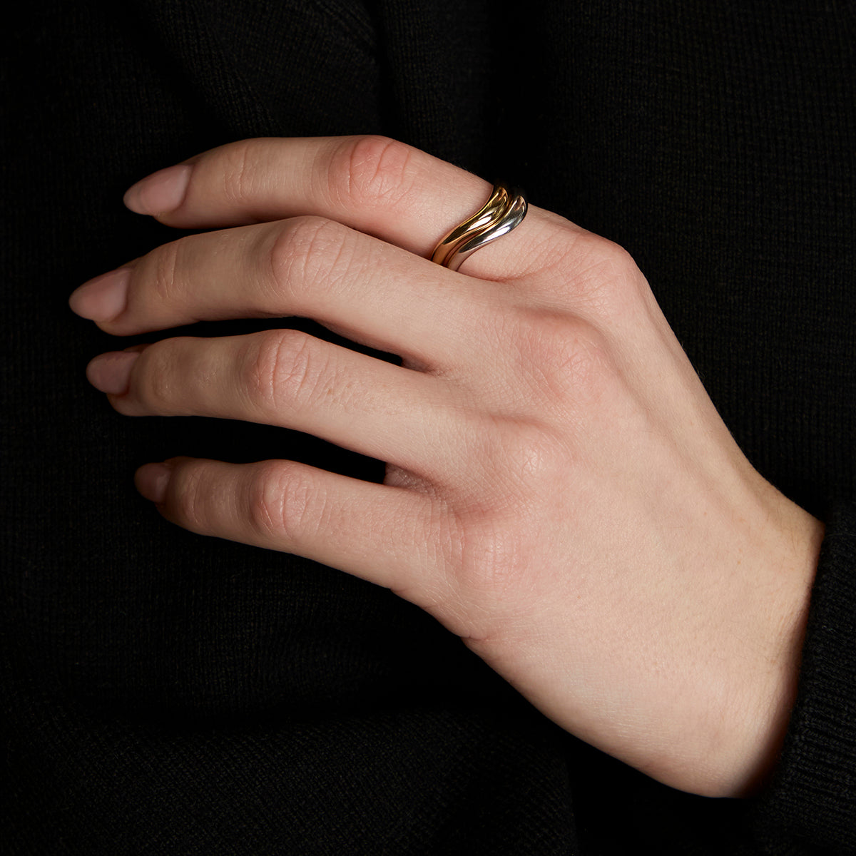 Wave Ring Stacking Set in Mixed Metal-Astrid &amp; Miyu