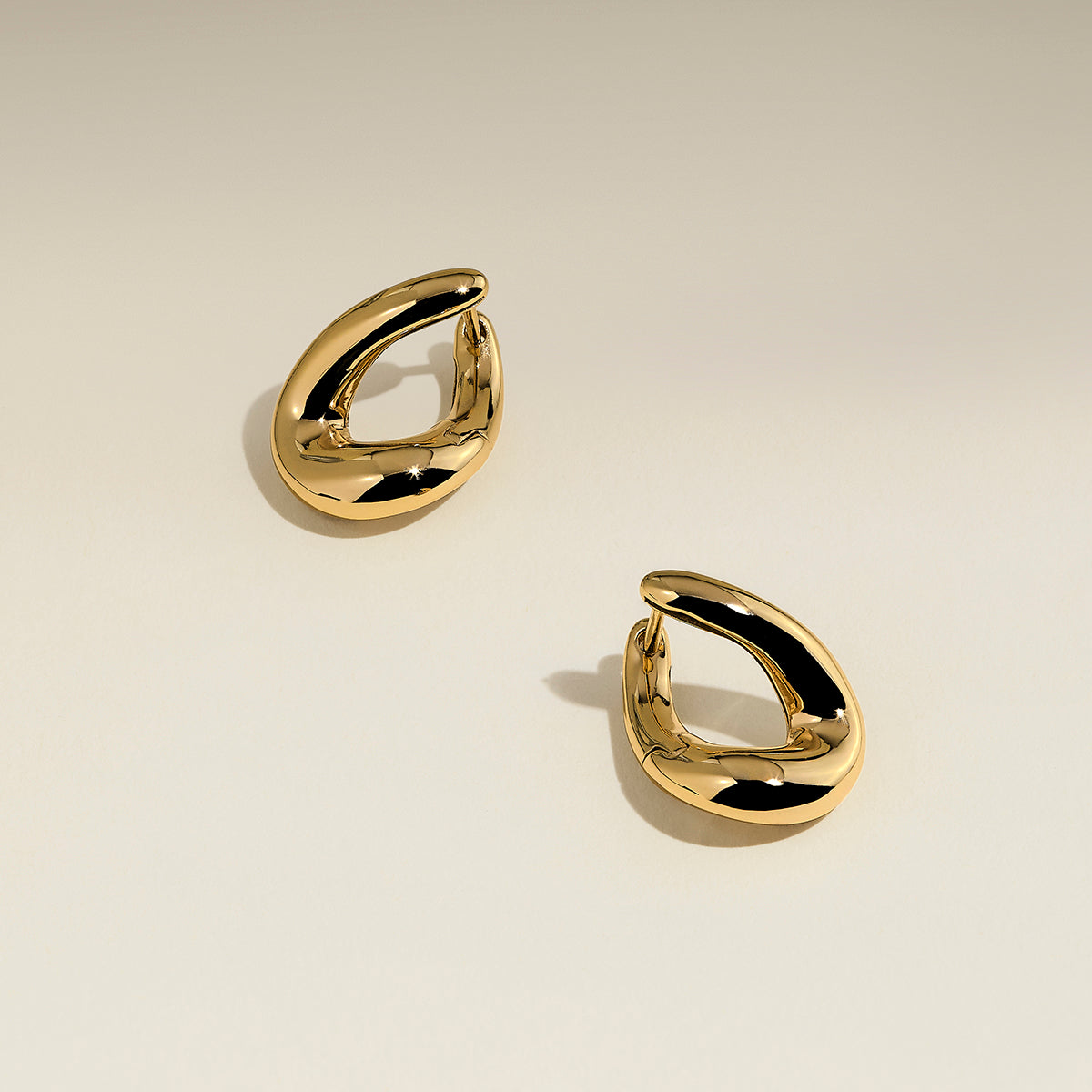 Molten Hoops in Gold-Astrid &amp; Miyu