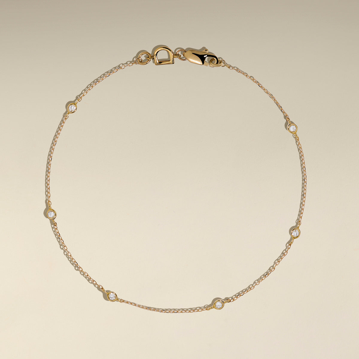 Mayfair Chain Bracelet in Solid Gold-Astrid &amp; Miyu