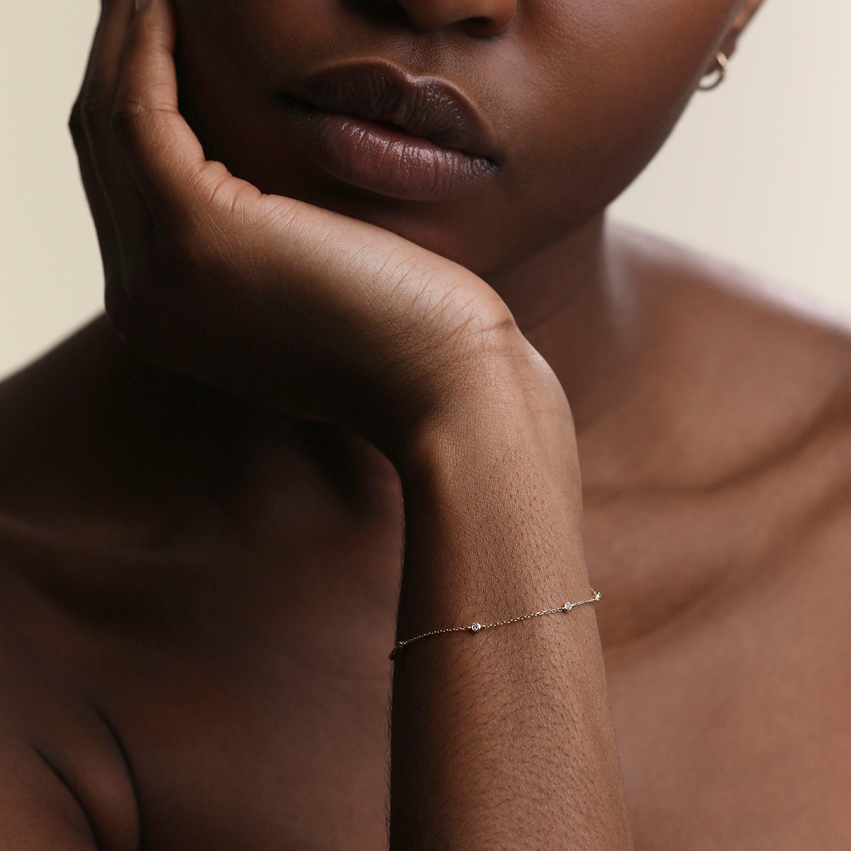 Mayfair Chain Bracelet in Solid Gold-Astrid &amp; Miyu