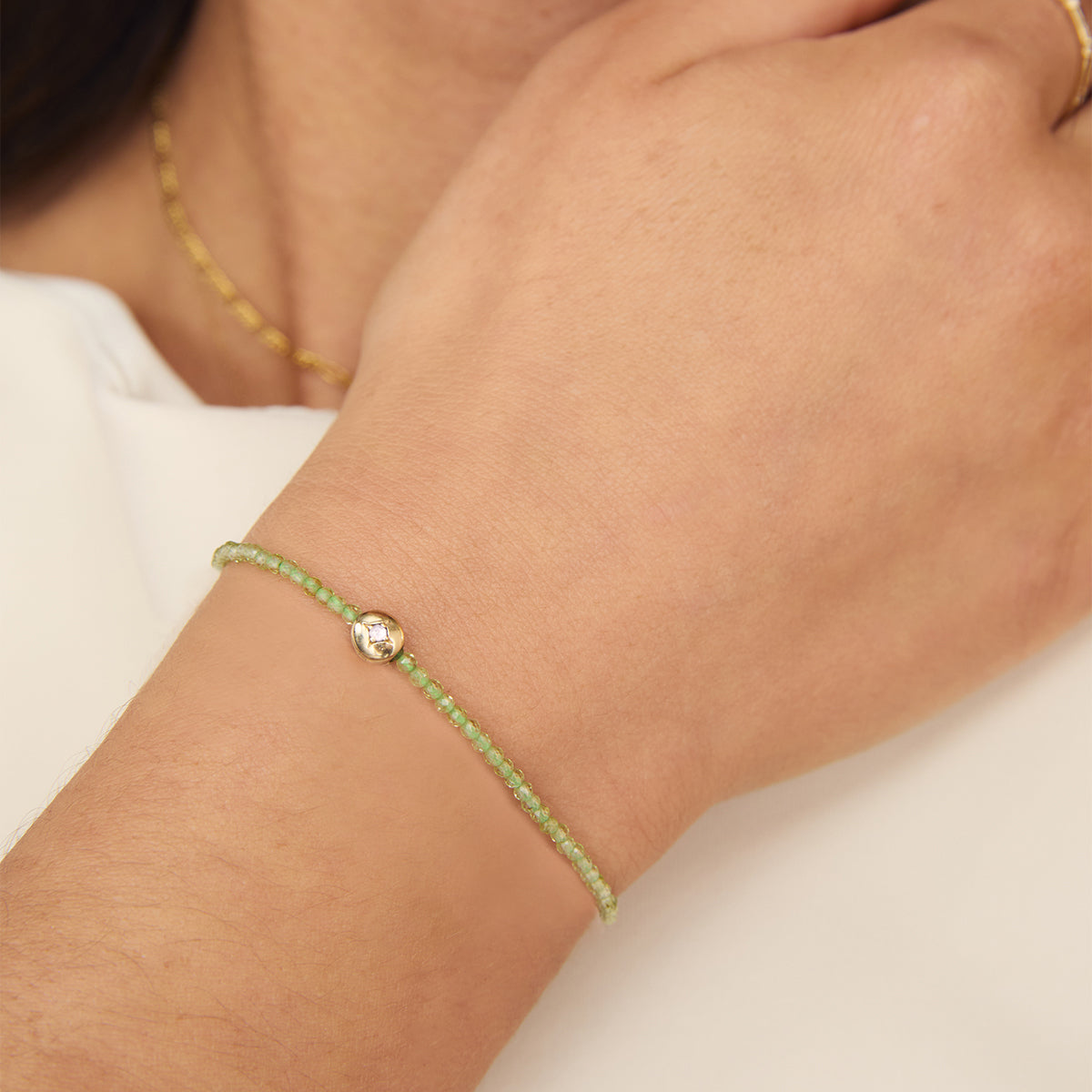 A&M Junior Collection - Cosmic Click Charm in 9k Gold - Click Charm - Astrid &amp; Miyu