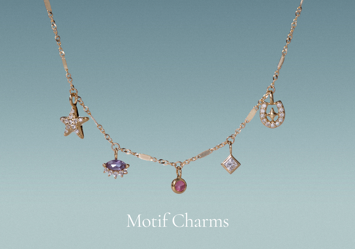 Charms_Desktop_-_Motif-Astrid &amp; Miyu