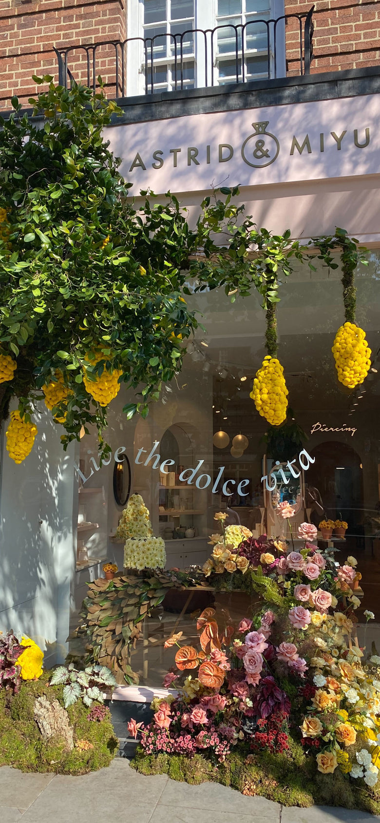 Chelsea-in-Bloom-1688x780-Mobile-Astrid &amp; Miyu