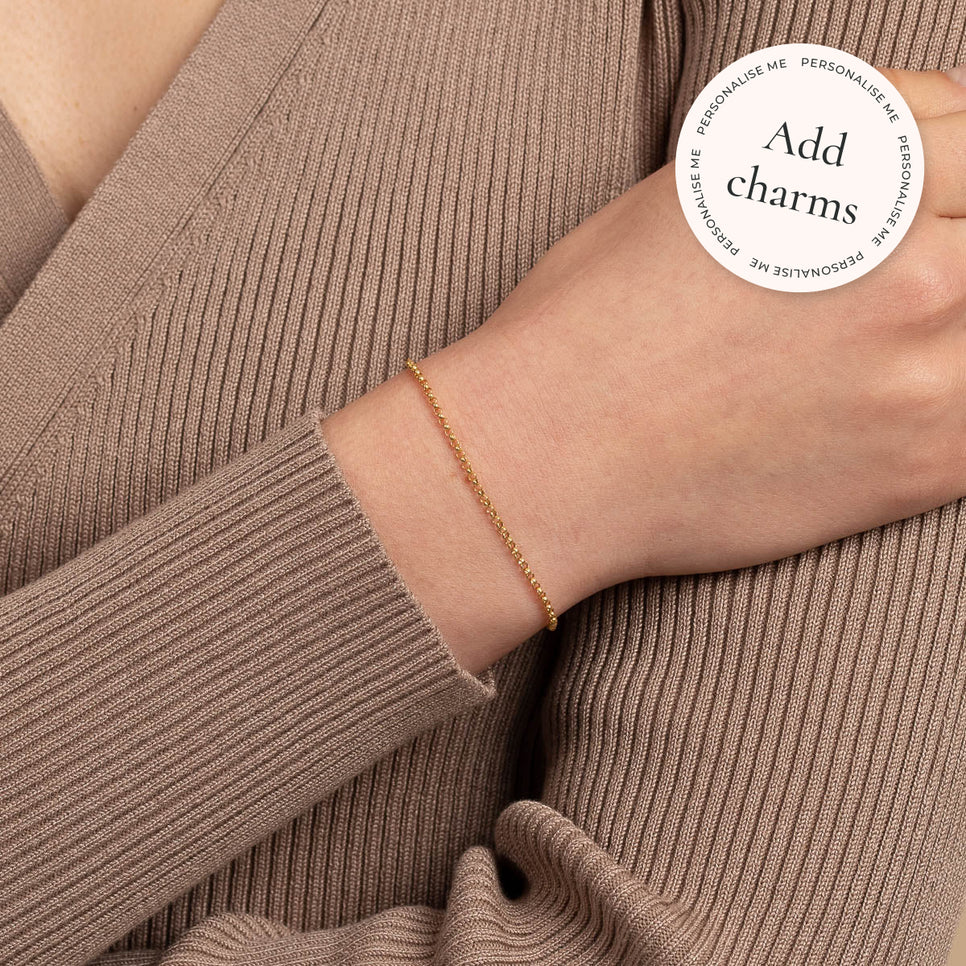 Bracelets - Chelsea Chain Bracelet in Solid Gold - Chain Bracelet - Astrid &amp; Miyu