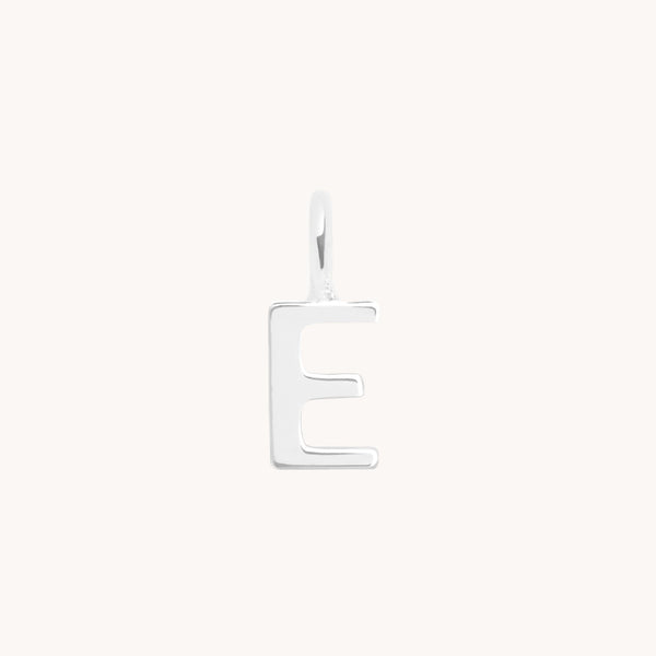 Initial Charms - E Initial Charm 9k White Gold - Welding Charm - Astrid &amp; Miyu