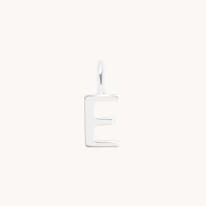 Initial Charms - E Initial Charm 9k White Gold - Welding Charm - Astrid &amp; Miyu