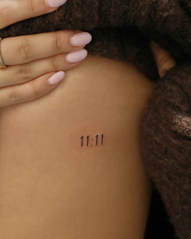 In-Store_Tattoos_ac7c65bb-2c1e-4800-90b5-ad8b173781d9-Astrid &amp; Miyu