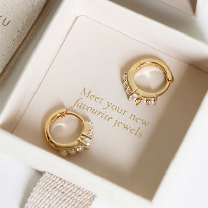 Packaging-mainline_2-Astrid &amp; Miyu