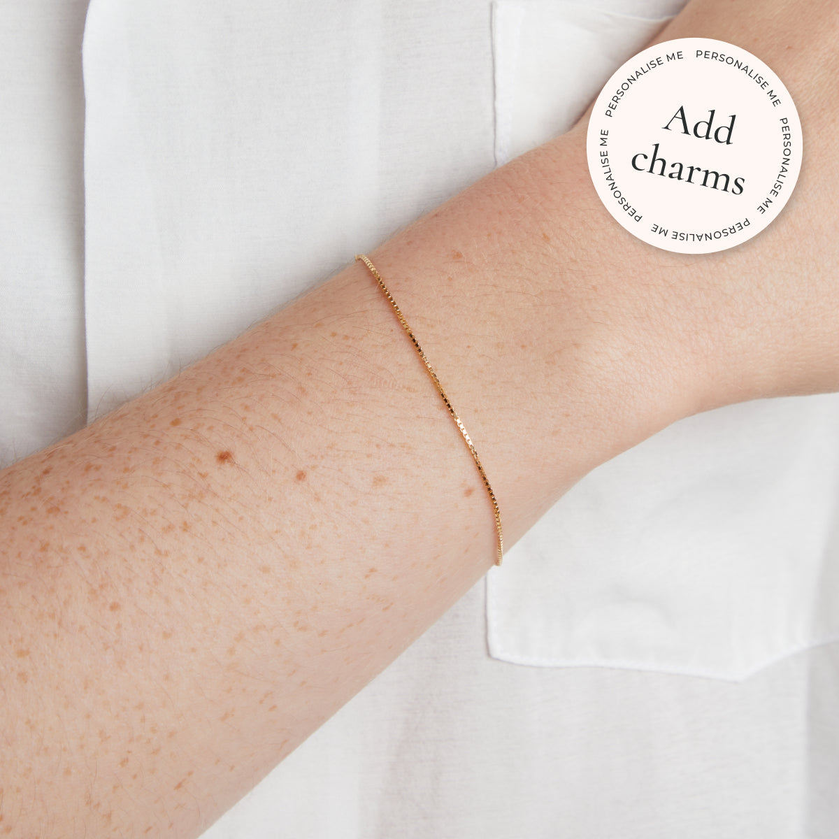 Bracelets - Shoreditch Chain Bracelet in Solid Gold - Bracelets - Astrid &amp; Miyu