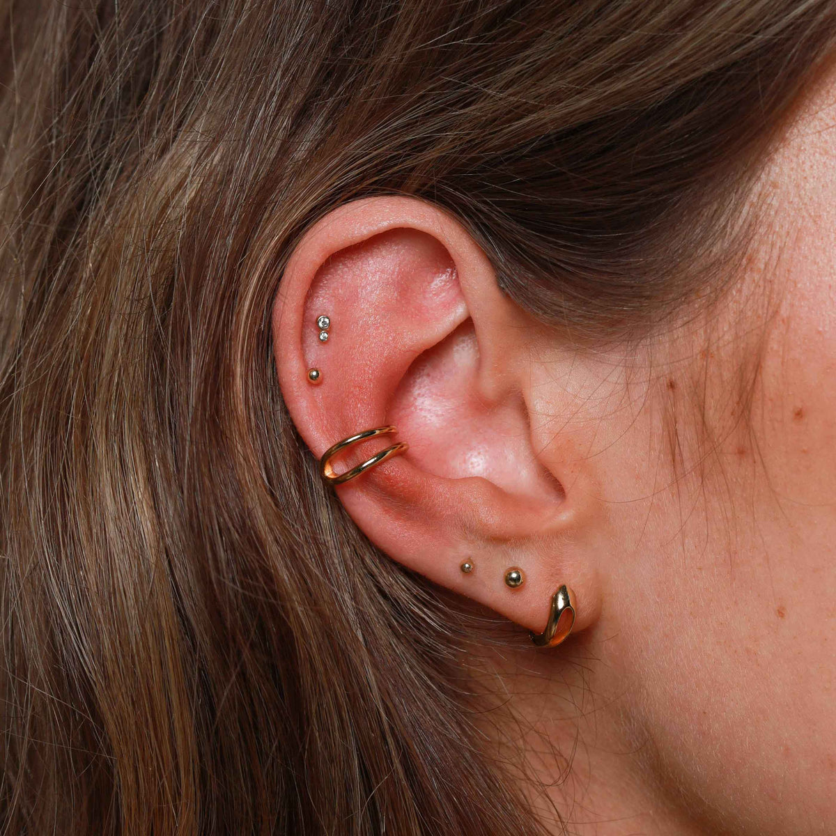 Earrings - Small Ball Stud Earrings in Solid Gold - Stud Earrings - Astrid &amp; Miyu
