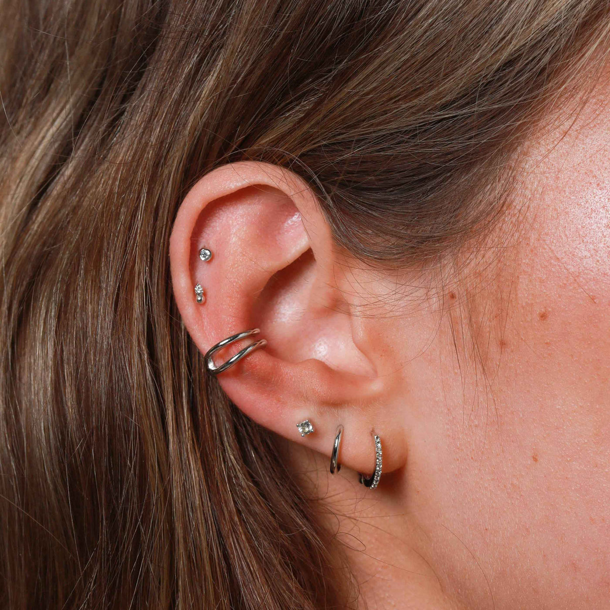 April White Topaz - Topaz Stud Earrings in Solid White Gold - Stud Earrings - Astrid &amp; Miyu